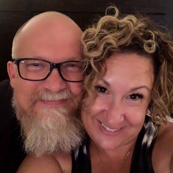 Meet your Posher - Picture 6 of 8